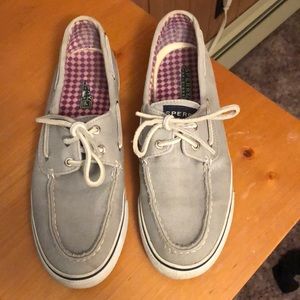 Sperry’s in plain gray